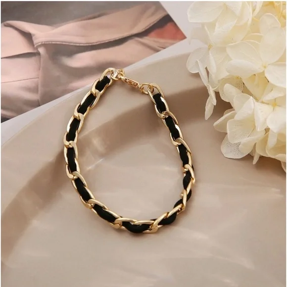 Gold & Black Chain PU Bracelet - Picture 4 of 6